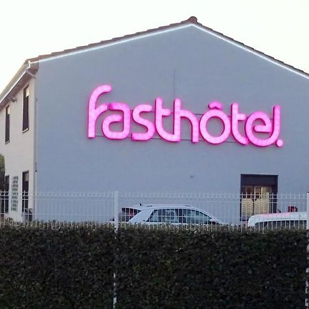 Fasthotel Tarbes Semeac - Un Hotel Fh Confort מראה חיצוני תמונה