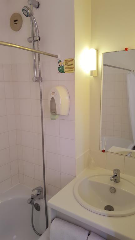 Fasthotel Tarbes Semeac - Un Hotel Fh Confort מראה חיצוני תמונה